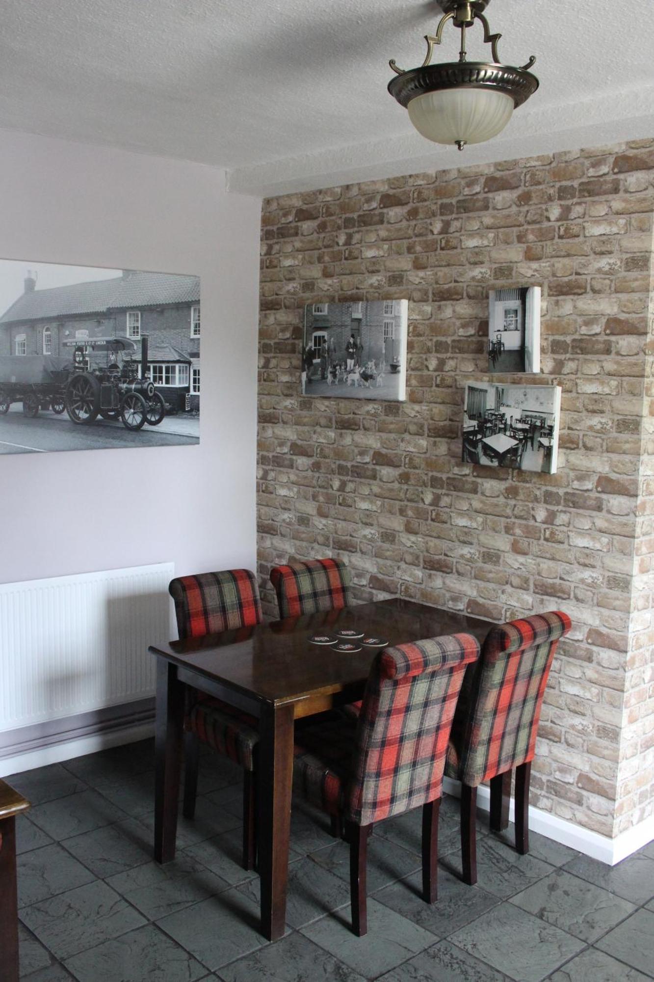 The Lord Nelson Inn Newark upon Trent 外观 照片